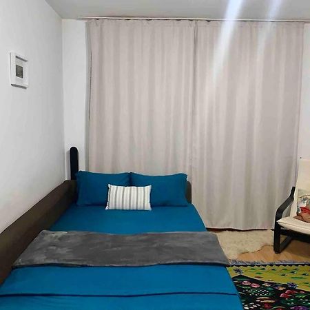 Central Apartment Muncii Area Netflix Bucarest Exterior foto