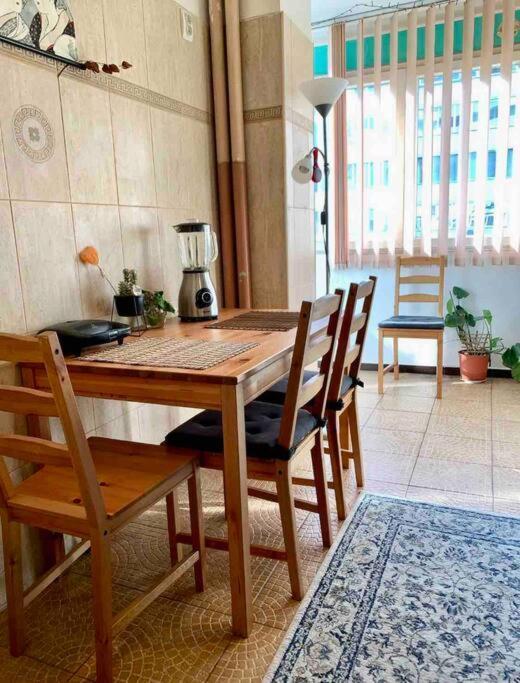 Central Apartment Muncii Area Netflix Bucarest Exterior foto