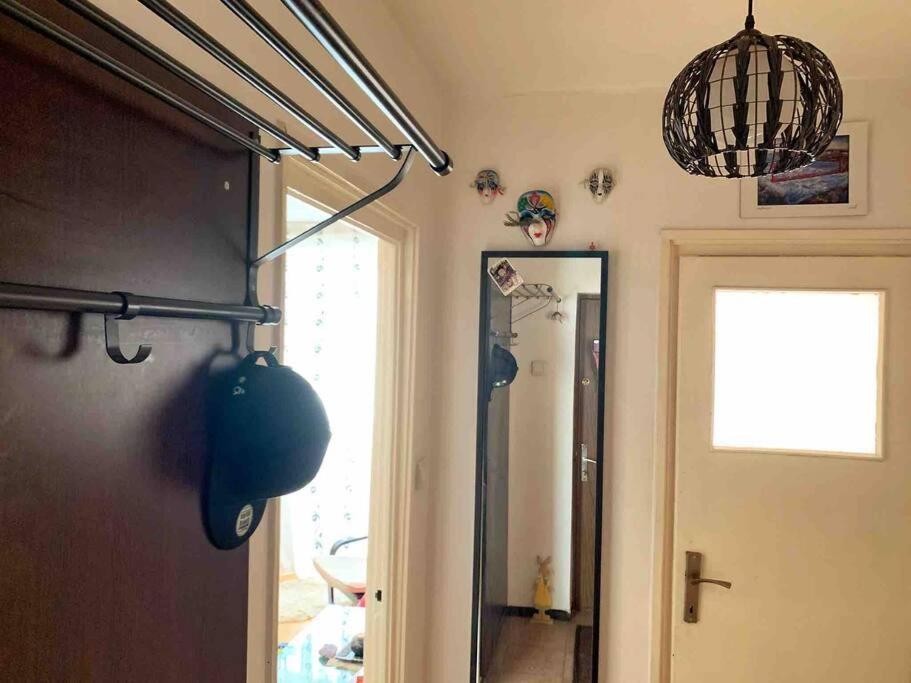 Central Apartment Muncii Area Netflix Bucarest Exterior foto