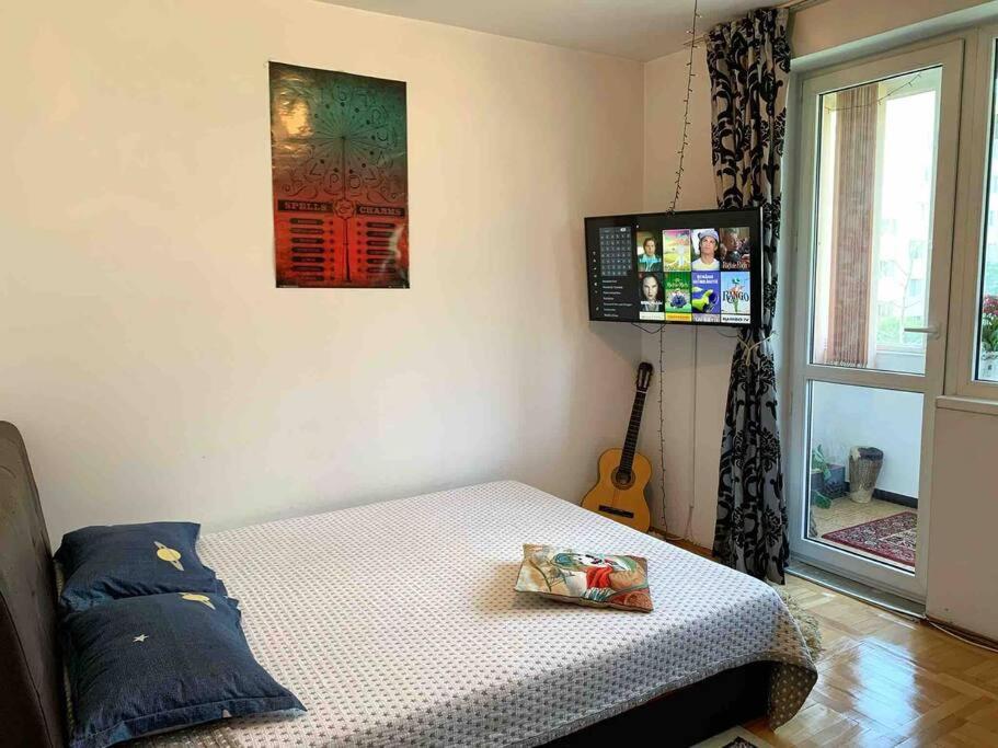 Central Apartment Muncii Area Netflix Bucarest Exterior foto