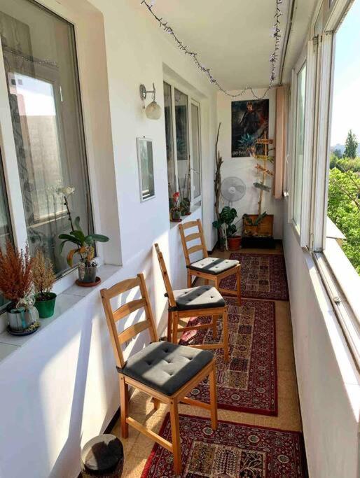 Central Apartment Muncii Area Netflix Bucarest Exterior foto